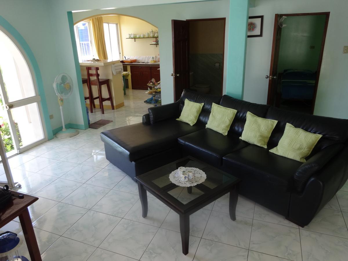 House Rapunzel Hotel Oslob Bagian luar foto