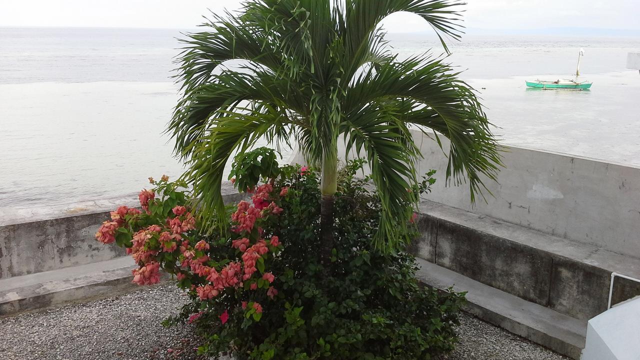 House Rapunzel Hotel Oslob Bagian luar foto